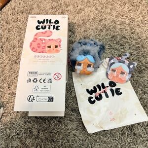POPMART Wild Cutie CRYBABY -Denim cutie